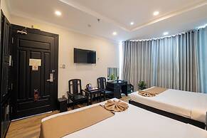 Adina Hotel