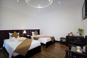 Adina Hotel