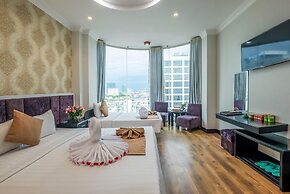 Adina Hotel