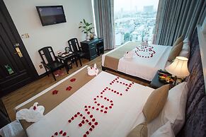 Adina Hotel