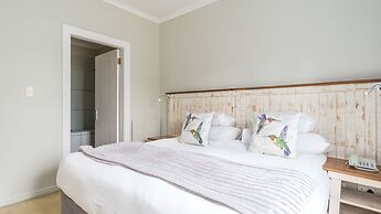 Blue Bay Lodge
