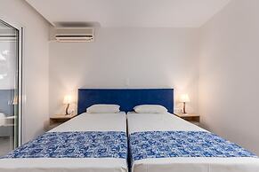 Sirocco Hotel