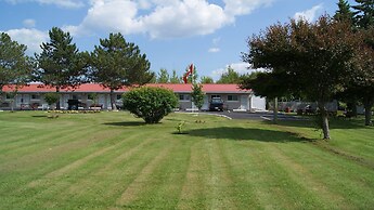 Blue Jay Motel
