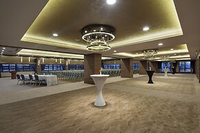 Ramada by Wyndham Elazig
