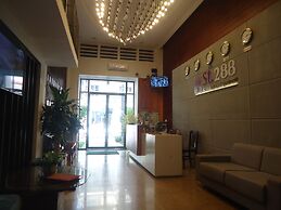 White Residence Hotel & Apartment