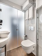 Misa Hotel
