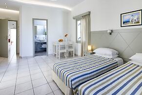 Nissos Thira Hotel