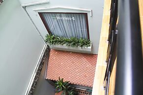 Spring Hotel