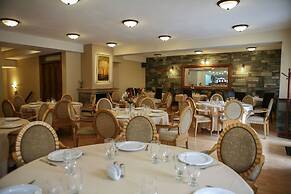 Anamar Pilio Resort