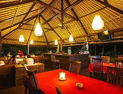 Sukanusa Luxury Huts