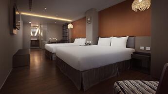 Fine Hotel