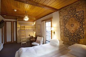 Green Hotel