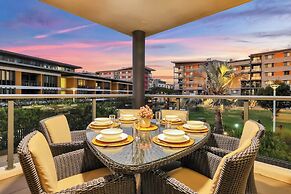 Darwin Waterfront Luxury Suites