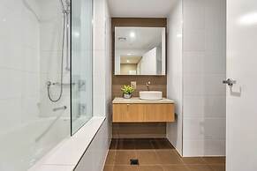 Darwin Waterfront Luxury Suites