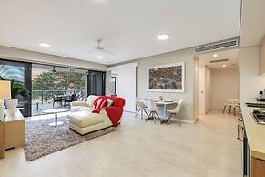Darwin Waterfront Luxury Suites