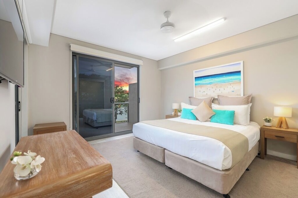 Darwin Waterfront Luxury Suites