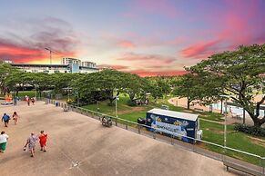 Darwin Waterfront Luxury Suites