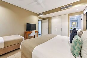 Darwin Waterfront Luxury Suites
