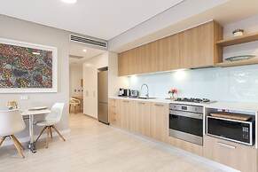 Darwin Waterfront Luxury Suites