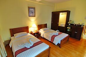 Shwe Ingyinn Hotel