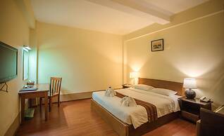 Shwe Ingyinn Hotel