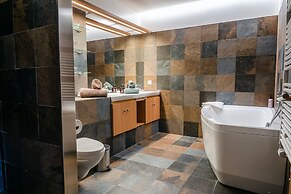 Hotel Husafell