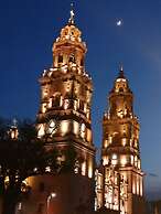 Hotel Colonial