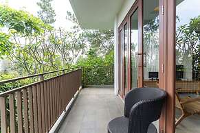 Breeze Blows City View 5 Br Heated Pool and a Billiard