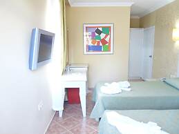 Arinna Park Hotel