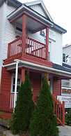A Voyageur's Guest House