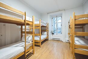 Auberge de la Paix - Hostel