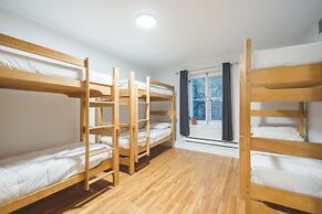 Auberge de la Paix - Hostel