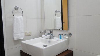 La Reserve Hotel