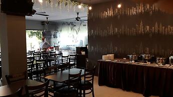 Bary Inn KLIA Transit Hotel