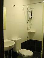 Bary Inn KLIA Transit Hotel