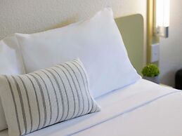 ibis budget Canberra