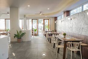 Talay Hotel & Villa
