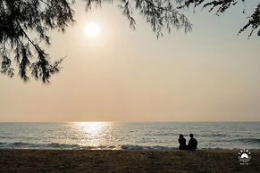 Talay Hotel & Villa