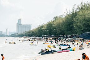 Talay Hotel & Villa