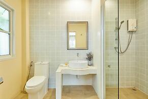 Talay Hotel & Villa