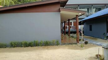 Maehaad Garden Inn