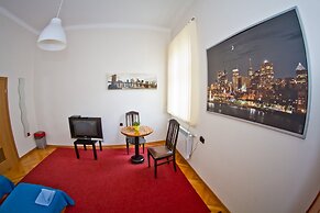 B Movie Guest Rooms