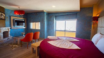 City Live Hotel
