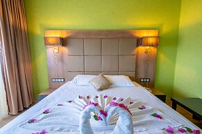 City Live Hotel