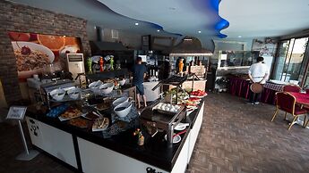 City Live Hotel