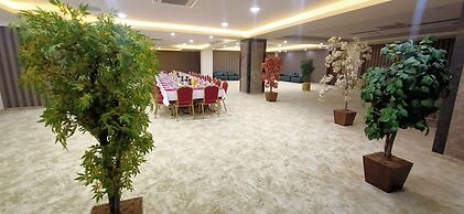 City Live Hotel