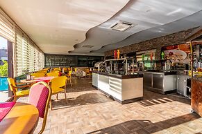 City Live Hotel