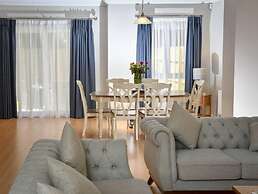 Wolseley Holiday Lodges