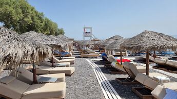 Nostos Beach