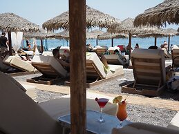 Nostos Beach